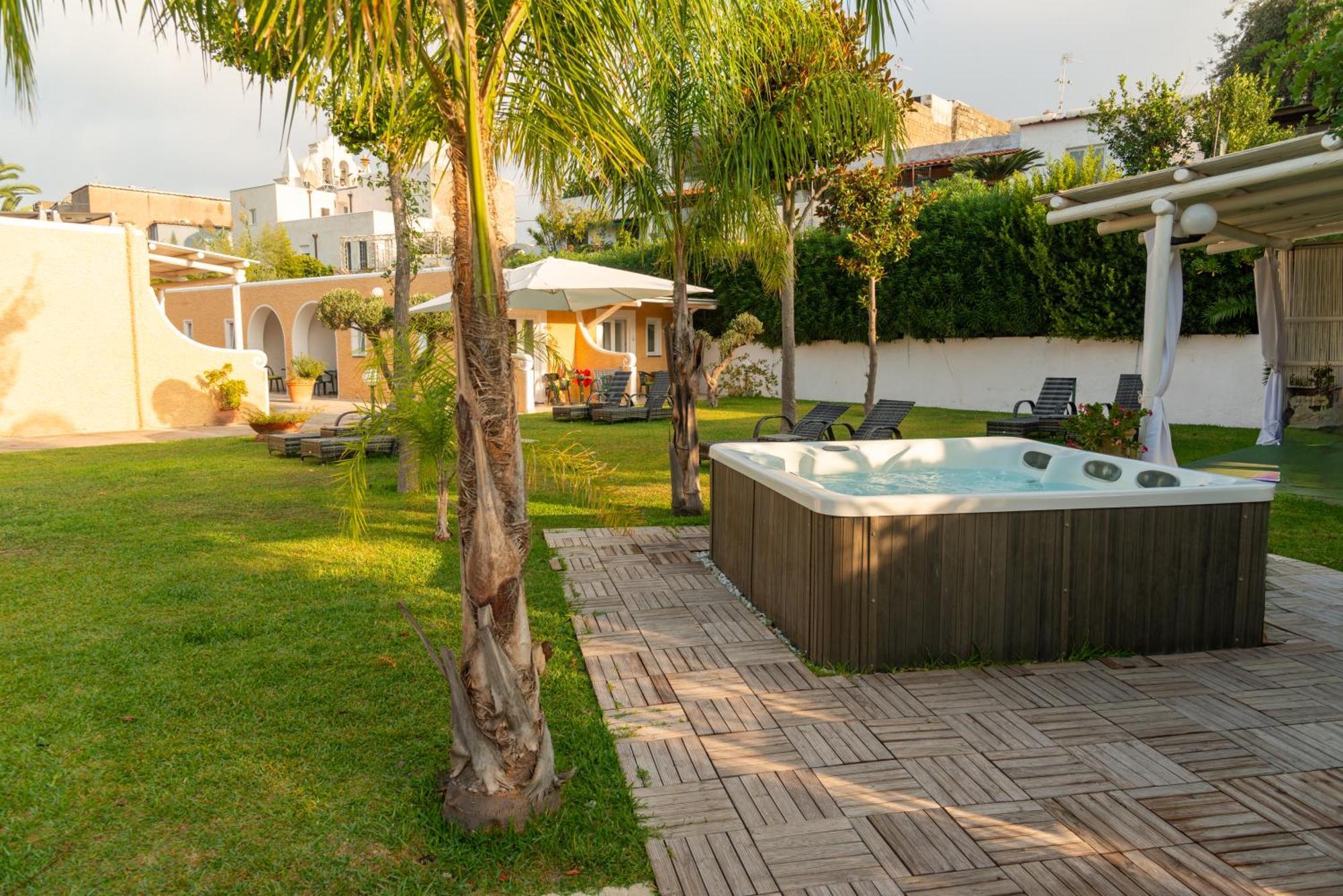 Hotel Parco Delle Agavi Forio di Ischia Exteriör bild