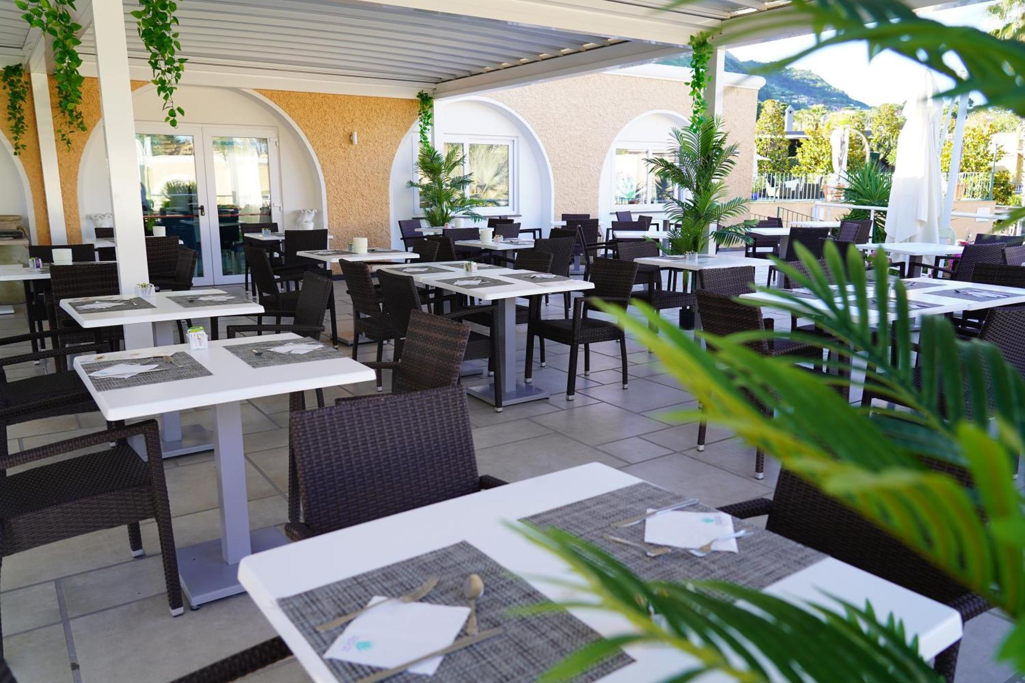 Hotel Parco Delle Agavi Forio di Ischia Exteriör bild